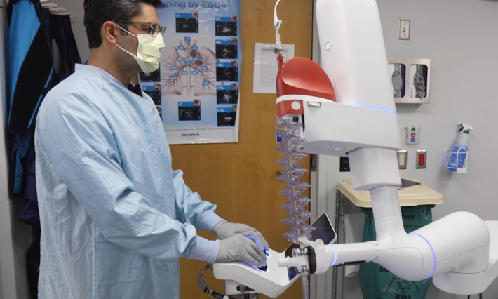 Dr. Kamran Mahmood performing a PEF procedure